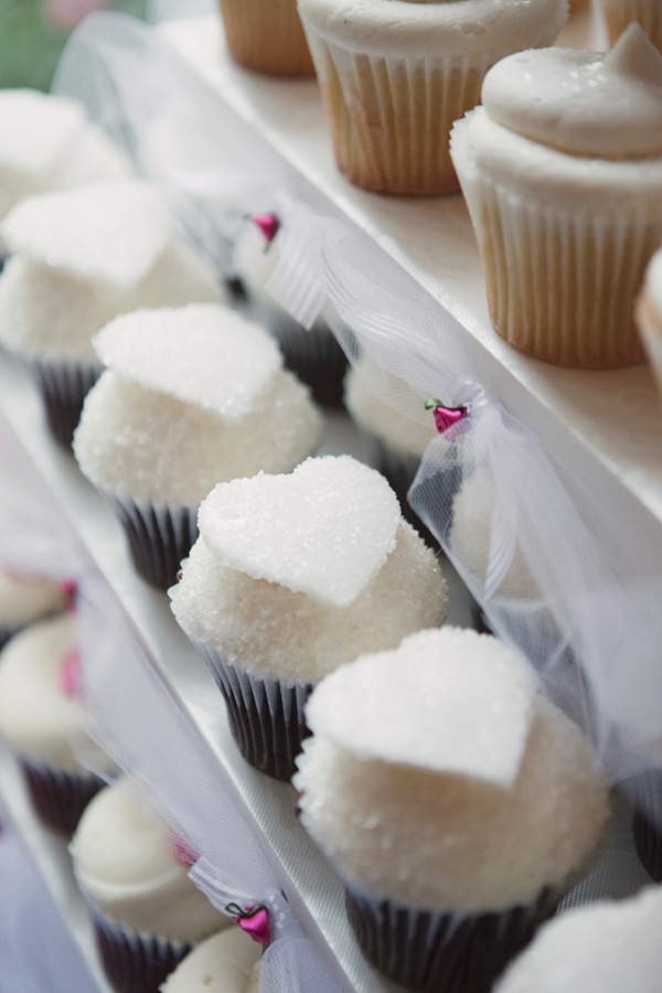 white cupcakes with heart shaped details - photo by Orange County wedding photographer Stephanie Williams 